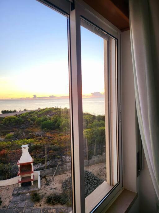 Nazare Uninterrupted Views And Sounds Of The Sea Appartement Pataias Buitenkant foto
